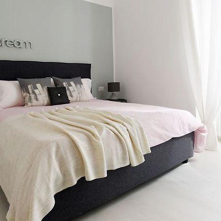 Altido Superb Apt Near Arco Della Pace And Sforzesco Castle Milan Exterior photo